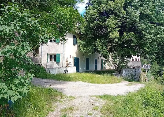 Relai De Randonnées Pédestres, Cévenoles, Bassin En Eau De Source, Randonnées D'ânes Abreuvoir Et Enclos Сasa de vacaciones Monoblet